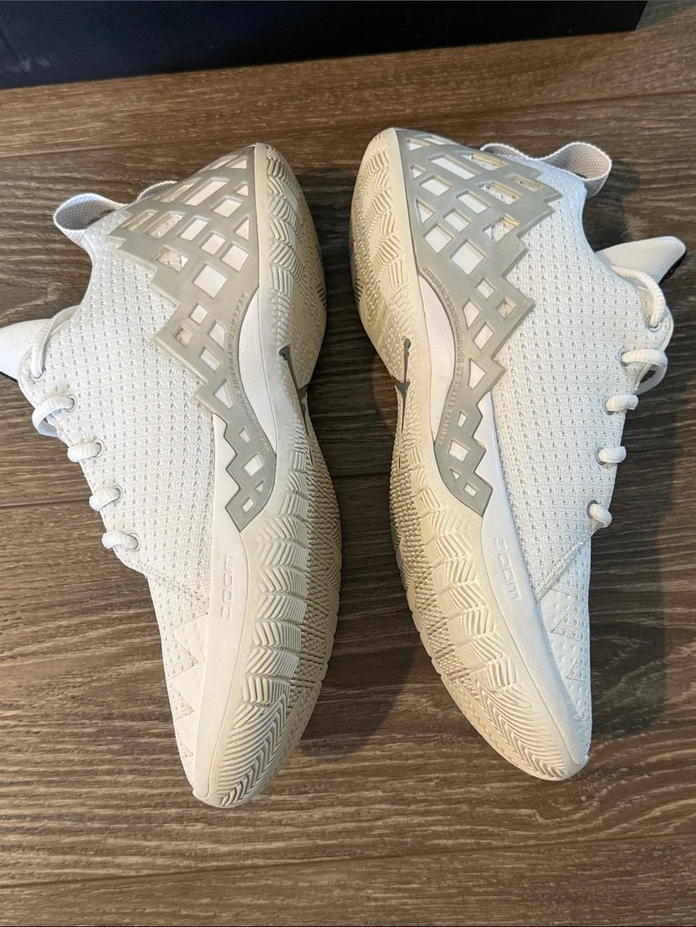Jordan Jumpman Diamond Low White Metallic Silver